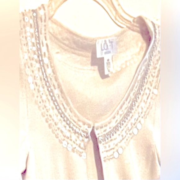 Lovely Loft Off-White Sweater,Sequins on Neckline, size medium - Picture 2 of 3